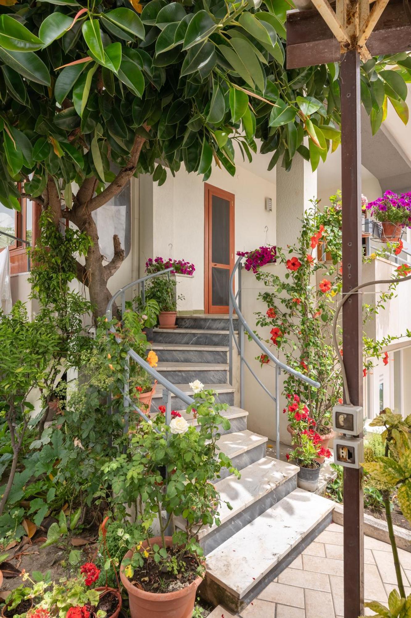 B&B Vera'S Home Pompei Bagian luar foto